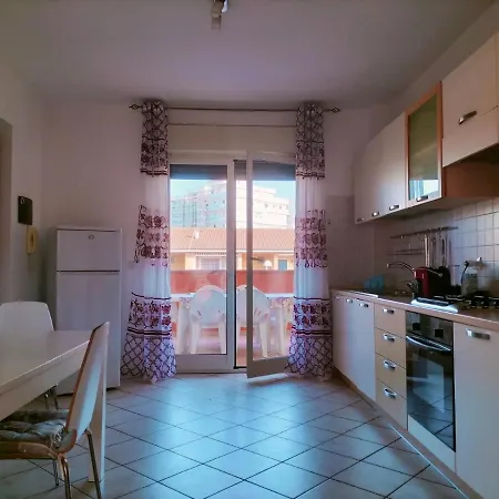 Appartamento Solaris 200 M Dal Mare